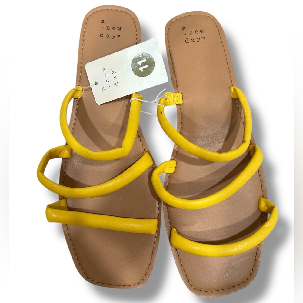 A new Day YEllow Triple Strap Wren Sandals Womens NWT